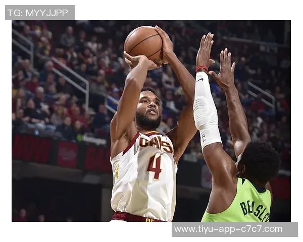 麦克丹尼尔斯全能表现助力球队17分6板5助2帽三分球命中率高达67 麦克丹尼尔斯全能表现助力球队17分6板5助2帽三分球命中率高达67